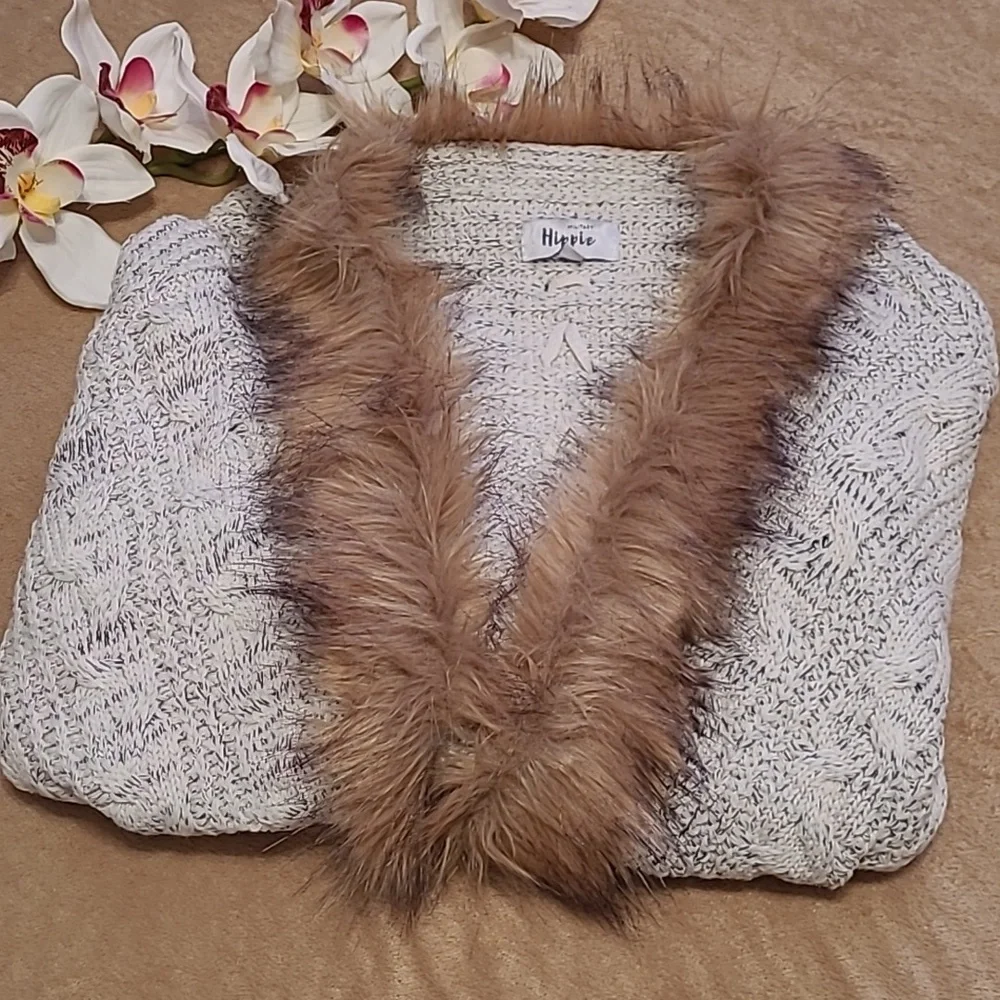 NWOT Open Front Cardigan Sweater - Picture 3 of 16